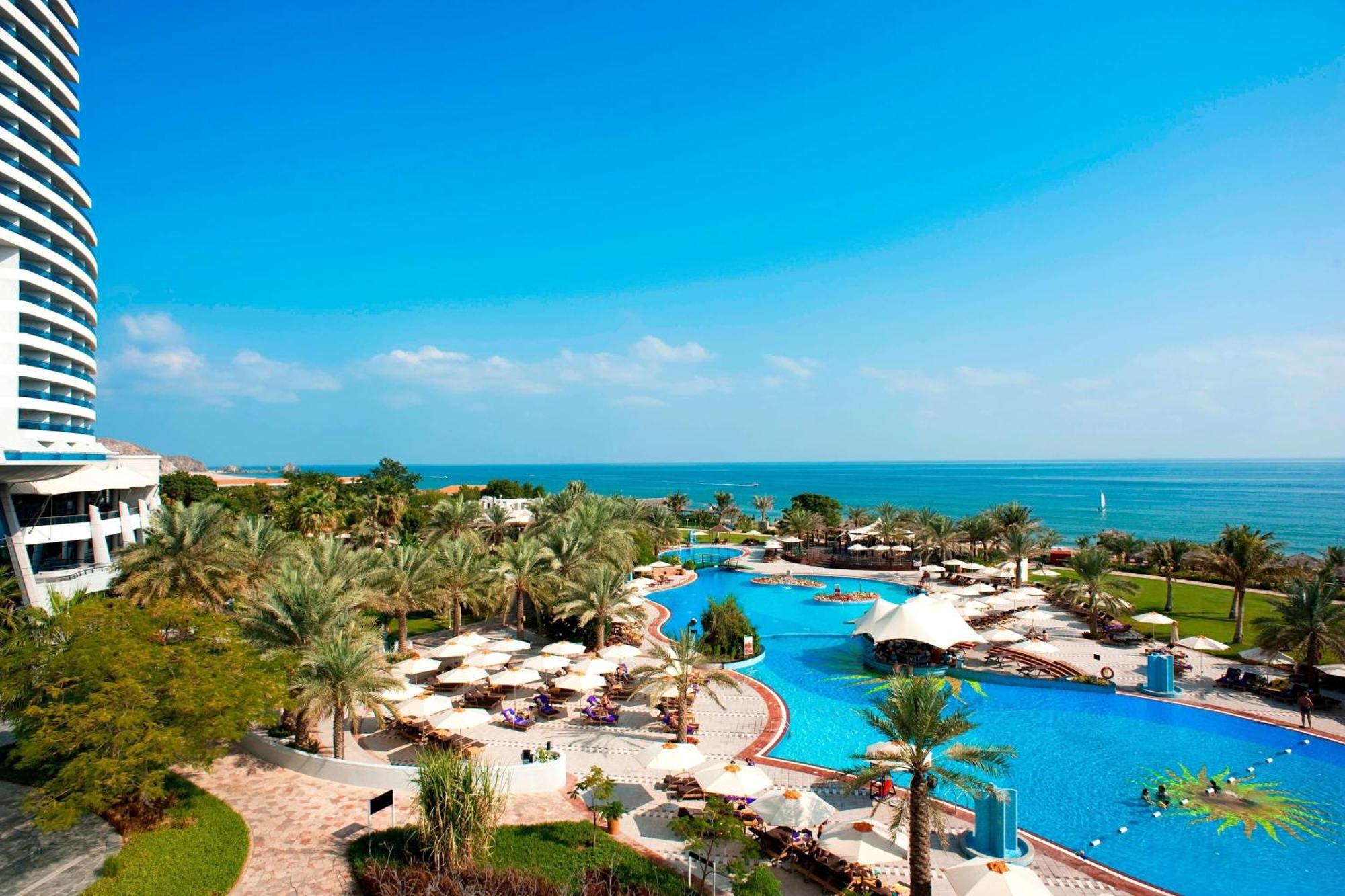 Le Meridien Al Aqah Beach Resort Kültér fotó The Oberoi Dubai