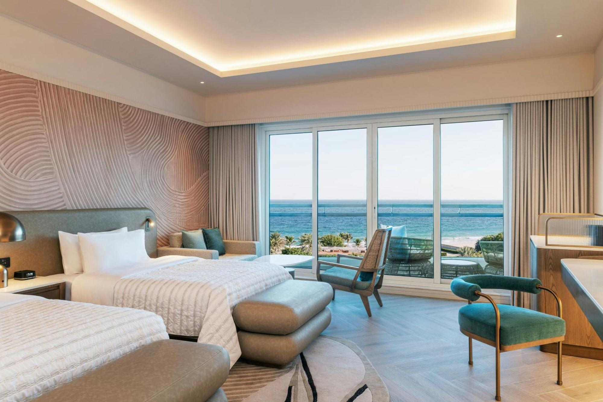 Le Meridien Al Aqah Beach Resort Kültér fotó Deluxe Ocean View